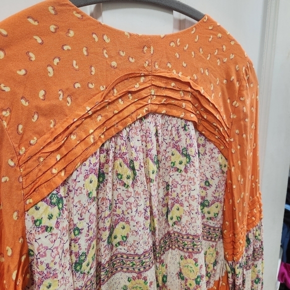 Anthropologie Maeve Ceresco Orange Floral Pleated Peasant Top 🌼 Small  ‎ 💖 - Picture 6 of 11